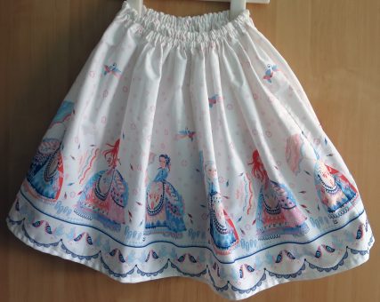 Romantická sukňa veľkosť 140